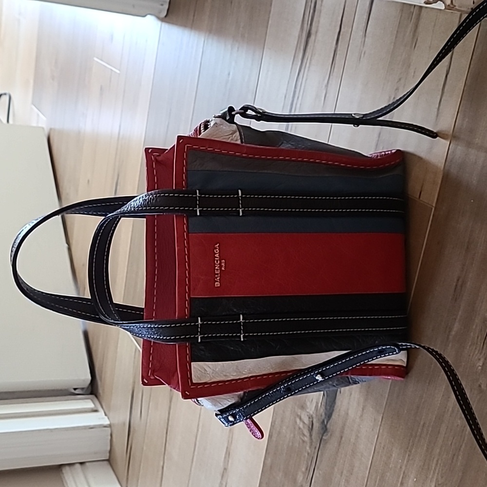 [SOLD] Balenciaga bazar xs 452458
